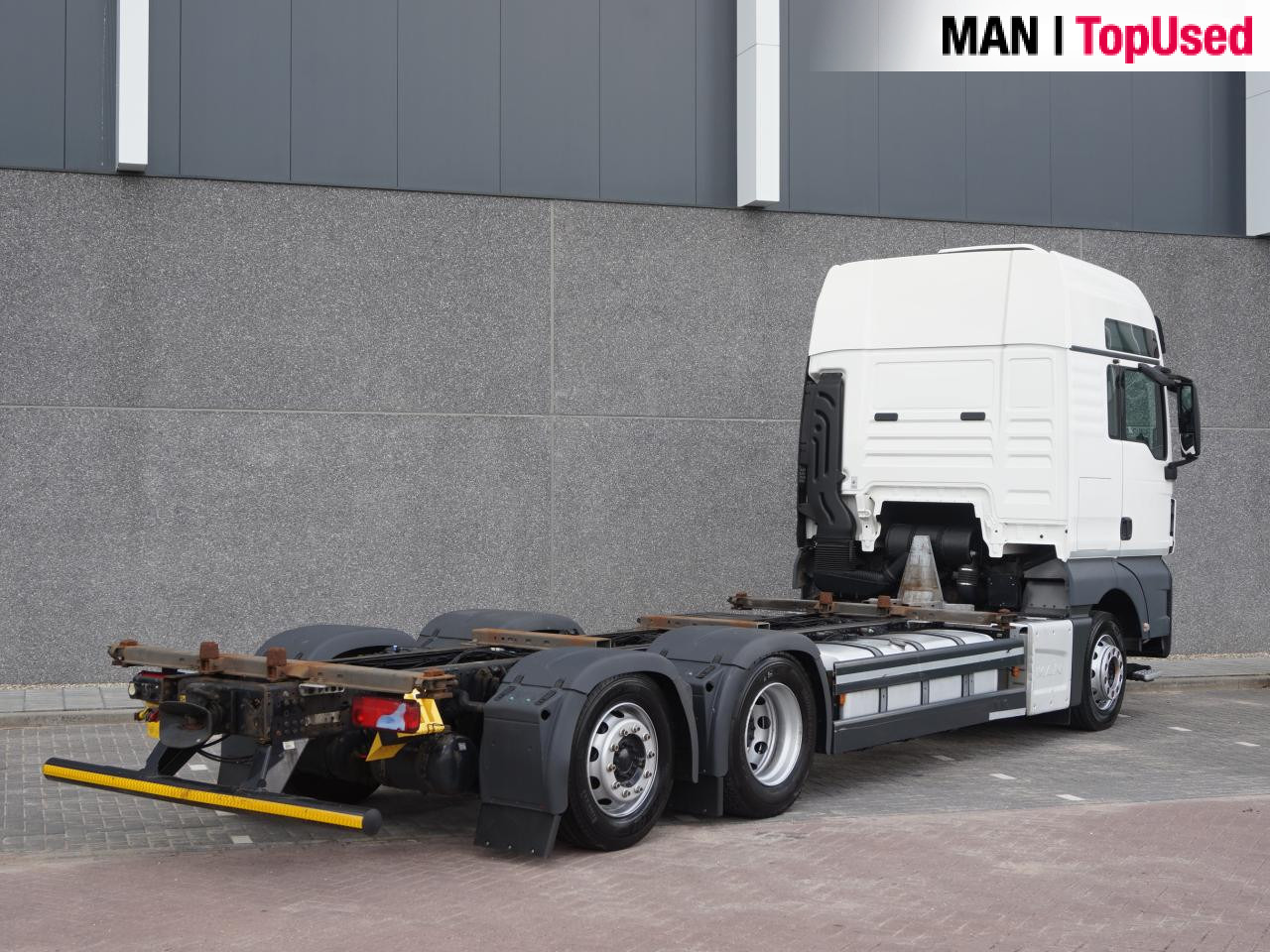 Грузовик-контейнеровоз/ Сменный кузов MAN TGX 26.510 6X2-4 LL / BDF / Lift-Axle / Euro 6: фото 10 Грузовик-контейнеровоз/ Сменный кузов MAN TGX 26.510 6X2-4 LL / BDF / Lift-Axle / Euro 6: фото 10