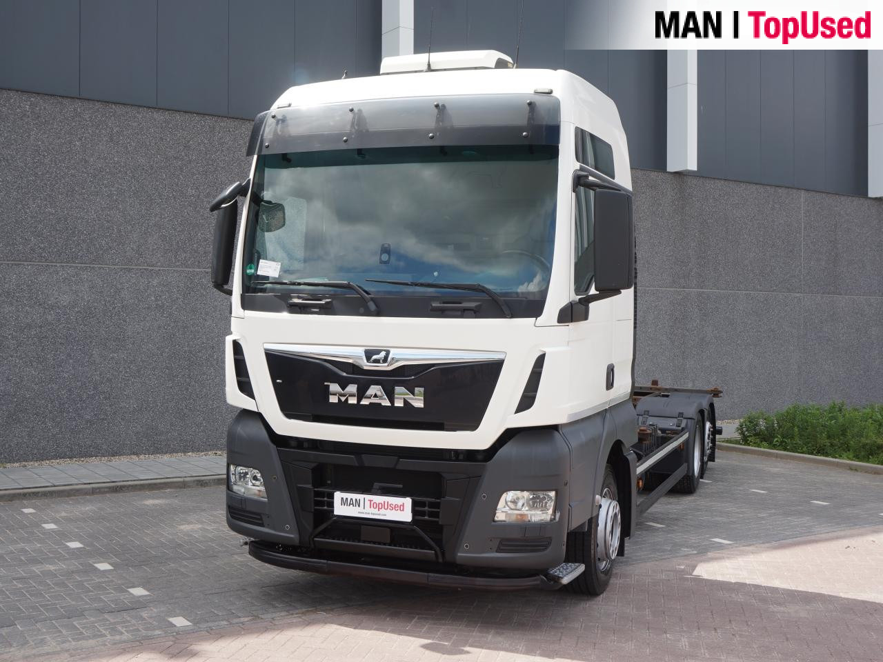 Грузовик-контейнеровоз/ Сменный кузов MAN TGX 26.510 6X2-4 LL / BDF / Lift-Axle / Euro 6: фото 11 Грузовик-контейнеровоз/ Сменный кузов MAN TGX 26.510 6X2-4 LL / BDF / Lift-Axle / Euro 6: фото 11