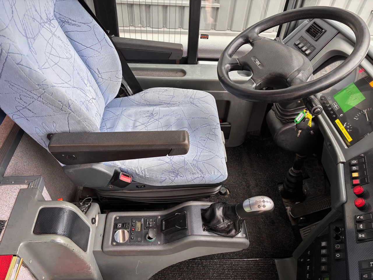 Туристический автобус Vanhool T915 Acron Euro 5: фото 15 Туристический автобус Vanhool T915 Acron Euro 5: фото 15