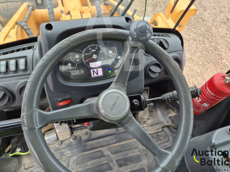 Колёсный погрузчик Hyundai HL 757-9 A: фото 8 Колёсный погрузчик Hyundai HL 757-9 A: фото 8