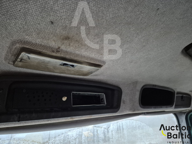 Самосвал MAN 18.222: фото 11