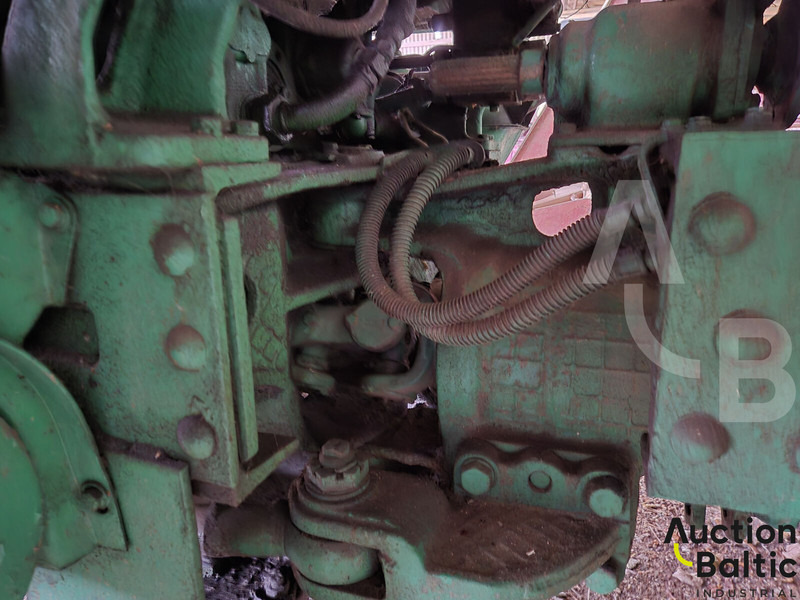 T-150K - Трактор: фото 3 T-150K - Трактор: фото 3