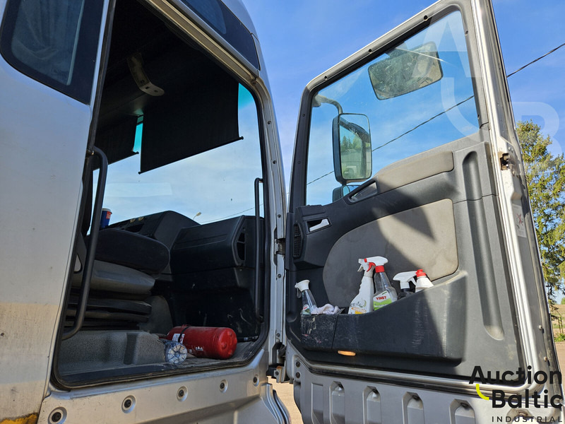 MAN TGA18.430 - Тягач: фото 5 MAN TGA18.430 - Тягач: фото 5