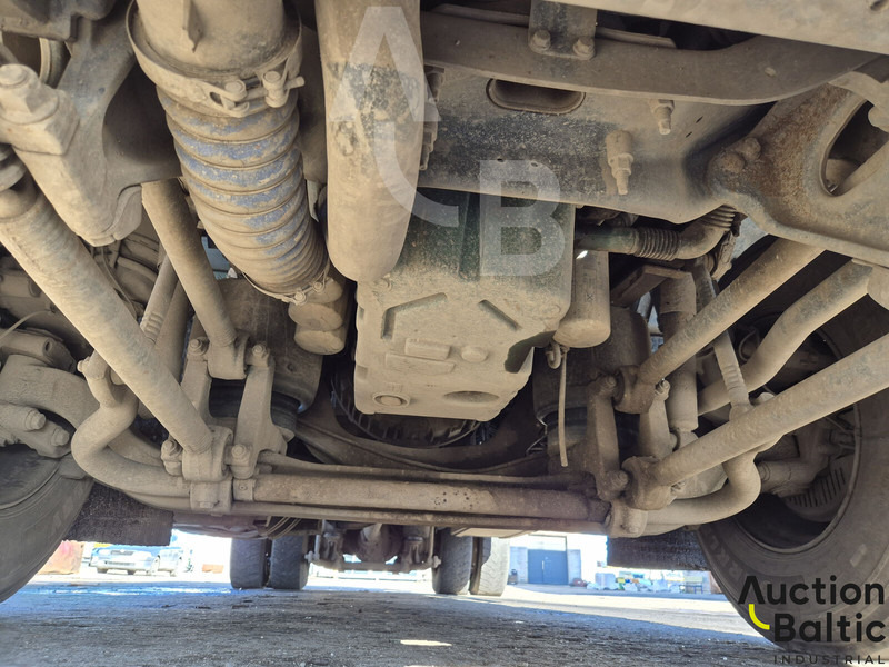 Самосвал Volvo FM-300: фото 8