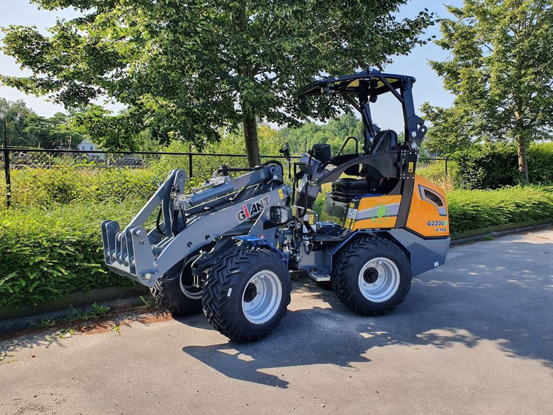 Giant Tobroco Giant G2200E X-TRA Kniklader - Колёсный погрузчик: фото 3 Giant Tobroco Giant G2200E X-TRA Kniklader - Колёсный погрузчик: фото 3
