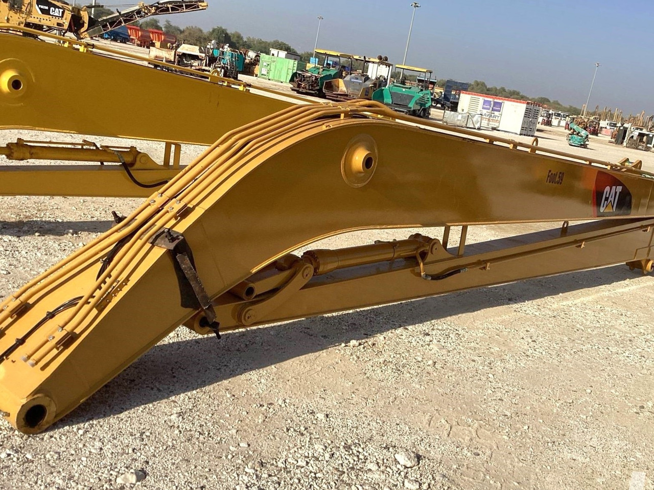 CATERPILLAR CAT 320 - Стрела для Экскаваторов: фото 2 CATERPILLAR CAT 320 - Стрела для Экскаваторов: фото 2