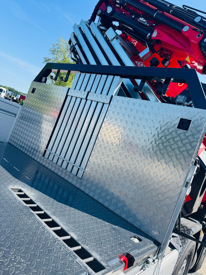 MAN TGS 32.510 mit F710 Frontkran sofort - Грузовик, Автоманипулятор: фото 4 MAN TGS 32.510 mit F710 Frontkran sofort - Грузовик, Автоманипулятор: фото 4