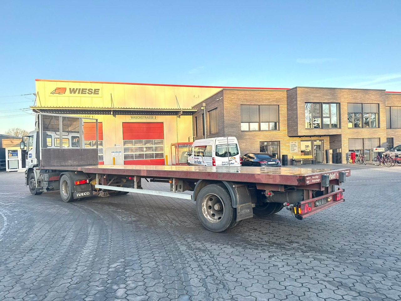 Koester 1-Achs Plattform Auflieger - Полуприцеп бортовой/ Платформа: фото 1 Koester 1-Achs Plattform Auflieger - Полуприцеп бортовой/ Платформа: фото 1