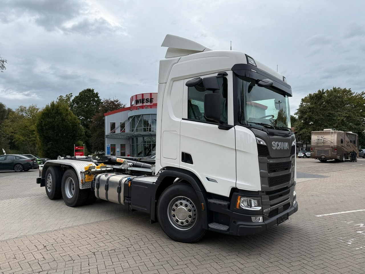 Scania R460 6x2 - Abrollkipper - Sofort Verfügbar! - Крюковой мультилифт: фото 4 Scania R460 6x2 - Abrollkipper - Sofort Verfügbar! - Крюковой мультилифт: фото 4