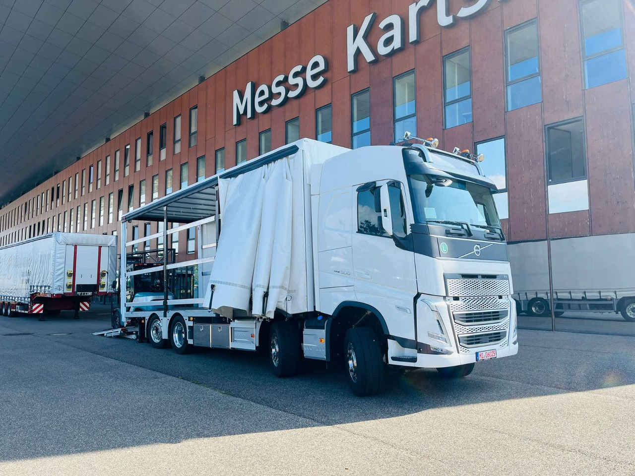 Volvo FH 500 Gabelstaplertransporter LBW 9t Dhollandia - Эвакуатор: фото 4 Volvo FH 500 Gabelstaplertransporter LBW 9t Dhollandia - Эвакуатор: фото 4