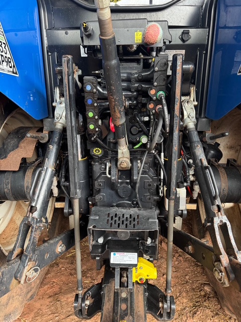 NEW HOLLAND T6.180 - Трактор: фото 5 NEW HOLLAND T6.180 - Трактор: фото 5