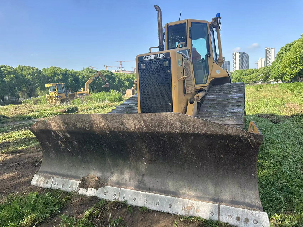 CATERPILLAR D5N - Бульдозер: фото 2 CATERPILLAR D5N - Бульдозер: фото 2