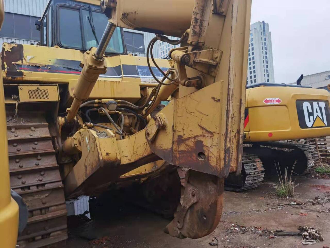 CATERPILLAR D9R - Бульдозер: фото 4 CATERPILLAR D9R - Бульдозер: фото 4