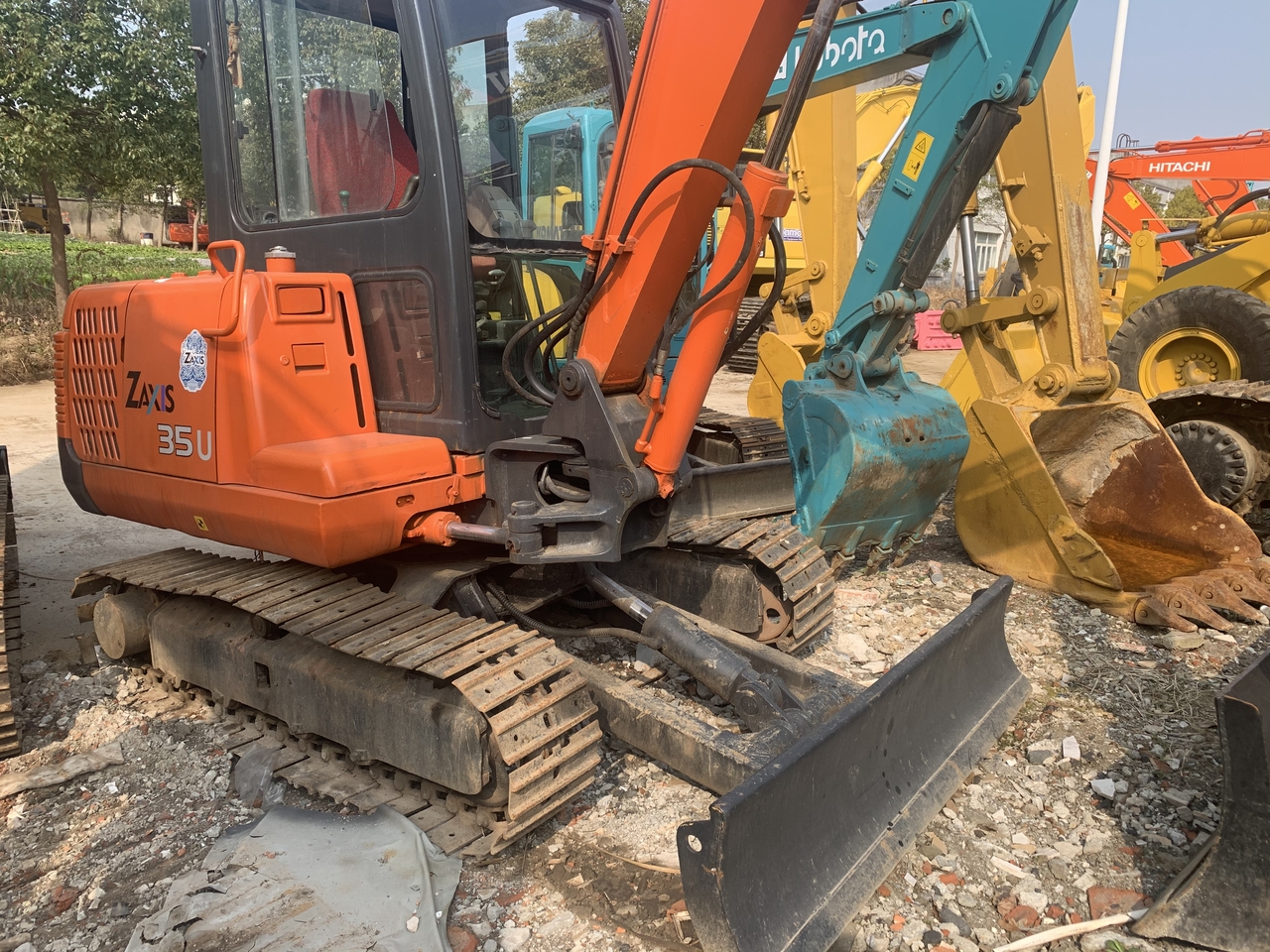 HITACHI ZX35U-mini excavator - Мини-экскаватор: фото 4 HITACHI ZX35U-mini excavator - Мини-экскаватор: фото 4