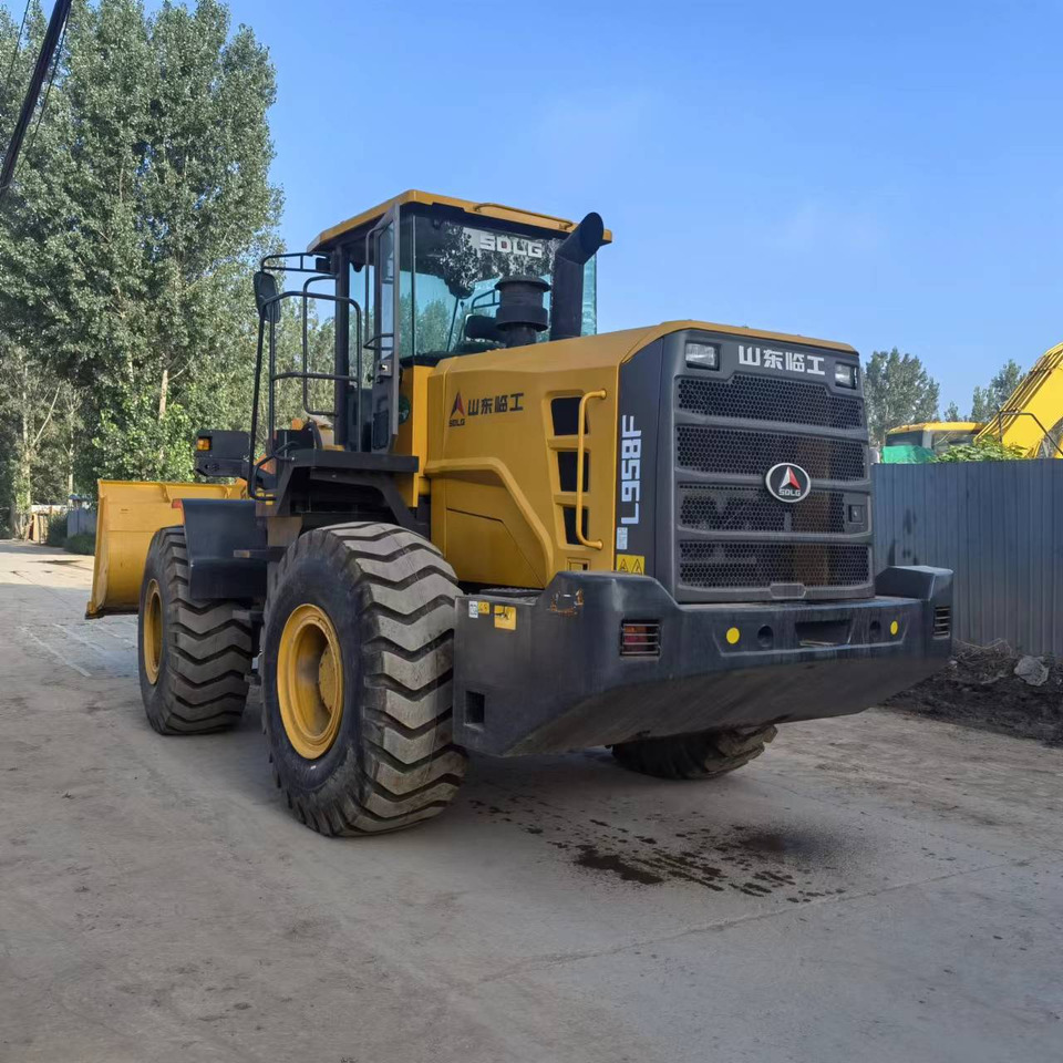 SDLG LG958F - Колёсный погрузчик: фото 5 SDLG LG958F - Колёсный погрузчик: фото 5