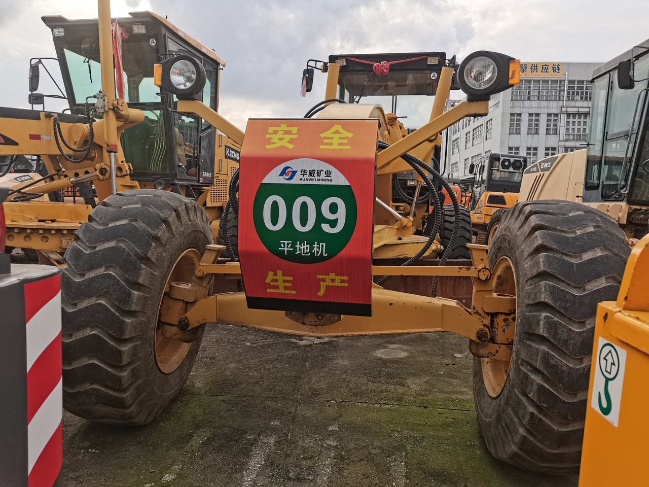 XCMG GR180 - Грейдер: фото 2 XCMG GR180 - Грейдер: фото 2