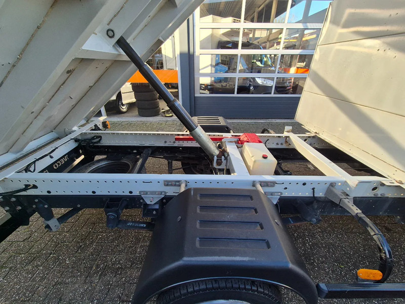 Малотоннажный самосвал, Грузопассажирский фургон Iveco Daily 35C16 3.0D Kipper/ Benne/ 2020/ 85.000 KM: фото 10