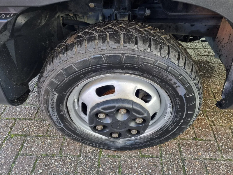 Малотоннажный самосвал Iveco Daily 35C18 3.0D Kipper Hi-Matic Euro 6 GVW 3500 kg: фото 15