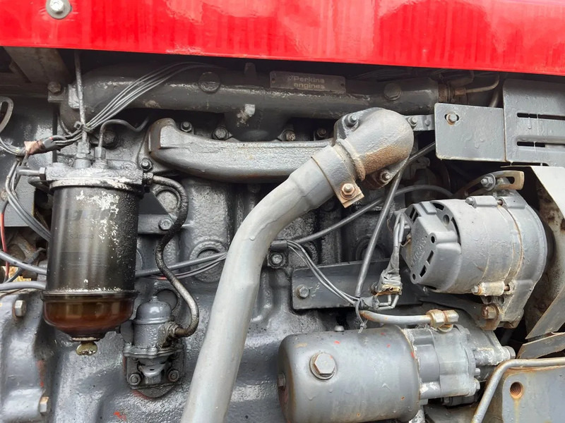 Massey Ferguson 265 MF 265 4x2 tractor - Трактор: фото 5 Massey Ferguson 265 MF 265 4x2 tractor - Трактор: фото 5