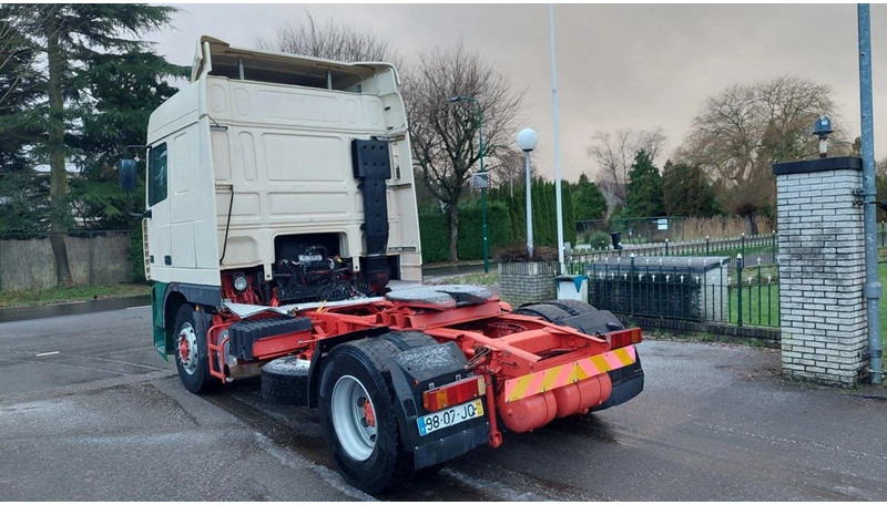 DAF XF 95.430 4x2 EURO 2 Manual Gearbox - Тягач: фото 4 DAF XF 95.430 4x2 EURO 2 Manual Gearbox - Тягач: фото 4