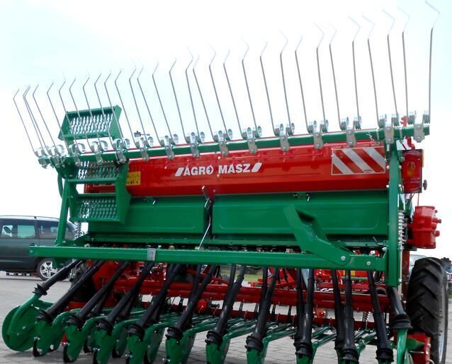AGRO-MASZ SR-250 / SEMBRADORA - Сеялка: фото 1 AGRO-MASZ SR-250 / SEMBRADORA - Сеялка: фото 1