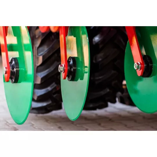 AGRO-MASZ Siewnik pneumatyczny do uprawy pasowej SLAVIS - Сеялка: фото 3 AGRO-MASZ Siewnik pneumatyczny do uprawy pasowej SLAVIS - Сеялка: фото 3