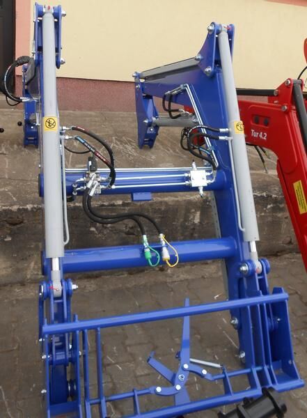 Metal-Technik Frontlader für Fendt/ Front loader/ Ładowacz TUR - Фронтальный погрузчик для трактора для Тракторов: фото 5 Metal-Technik Frontlader für Fendt/ Front loader/ Ładowacz TUR - Фронтальный погрузчик для трактора для Тракторов: фото 5