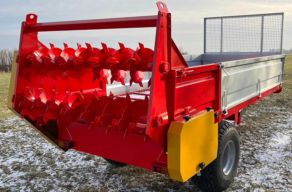 Roltrans N 150/2 LEO 4 TONY - Навозоразбрасыватель: фото 3 Roltrans N 150/2 LEO 4 TONY - Навозоразбрасыватель: фото 3