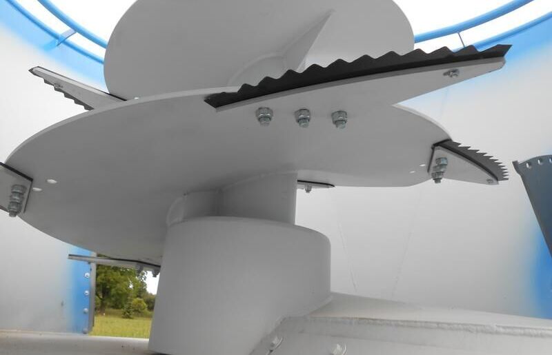 ZAMET Wóz paszowy FIDER 11 m3 - Кормораздатчик: фото 2 ZAMET Wóz paszowy FIDER 11 m3 - Кормораздатчик: фото 2