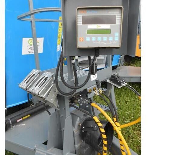 Zamet FIDER 12m3 - Кормораздатчик: фото 1 Zamet FIDER 12m3 - Кормораздатчик: фото 1