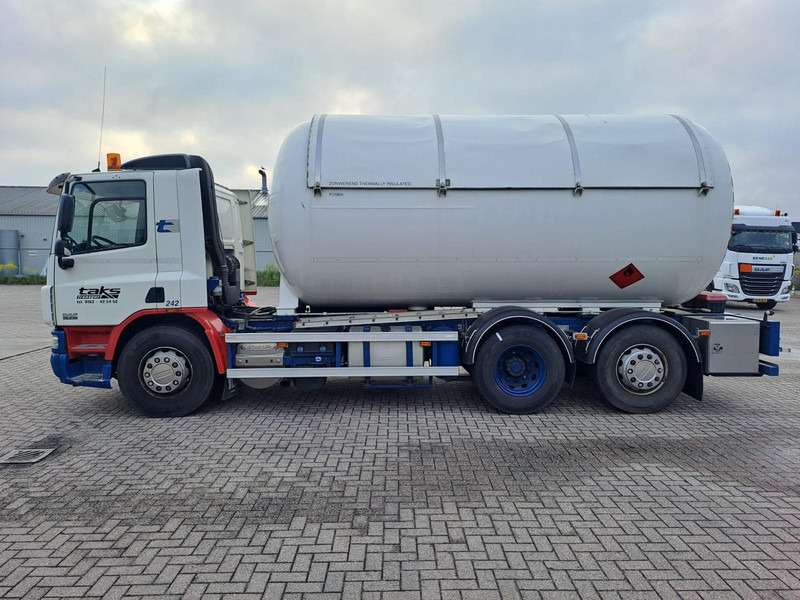 DAF FAN CF75. 6x2 -24030 Liter Gas tank truck ID 2.166 Rootselaar, flowmeter, pump, sunroof on tank - Грузовик-цистерна: фото 4 DAF FAN CF75. 6x2 -24030 Liter Gas tank truck ID 2.166 Rootselaar, flowmeter, pump, sunroof on tank - Грузовик-цистерна: фото 4