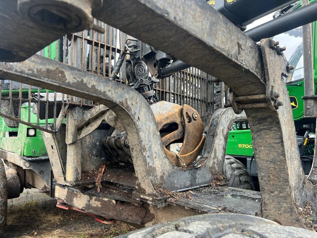 Форвардер John Deere 1510 G: фото 13