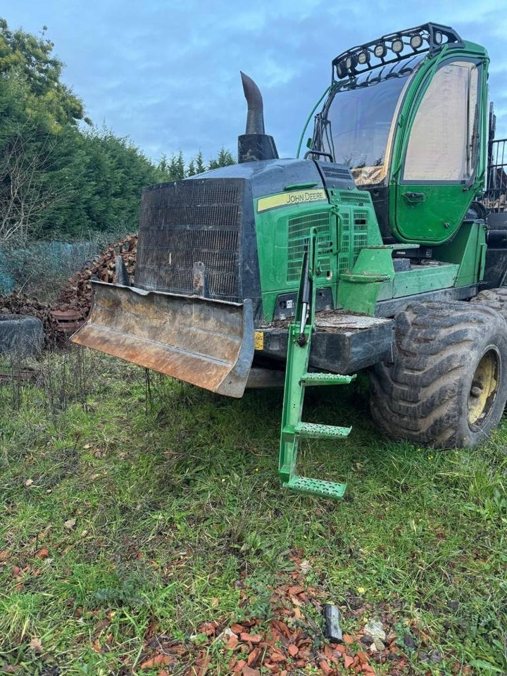 John Deere 1510G - Форвардер: фото 5 John Deere 1510G - Форвардер: фото 5