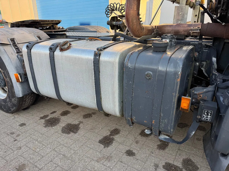 Scania R144-530 V8 **144G530-V8-FRENCH TRUCK** - Тягач: фото 4 Scania R144-530 V8 **144G530-V8-FRENCH TRUCK** - Тягач: фото 4