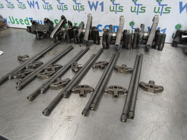 DAF XF 105 PACCAR ROCKER SHAFTS AND PUSH RODS P/NO 0328110 - Двигатель и запчасти для Грузовиков: фото 2 DAF XF 105 PACCAR ROCKER SHAFTS AND PUSH RODS P/NO 0328110 - Двигатель и запчасти для Грузовиков: фото 2