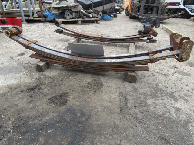IVECO DAILY 7 LEAF REAR SPRINGS 137 X 6CM (PAIR) - Подвеска для Грузовиков: фото 2 IVECO DAILY 7 LEAF REAR SPRINGS 137 X 6CM (PAIR) - Подвеска для Грузовиков: фото 2