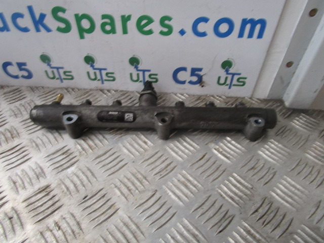 MAN TGL DO834 LFL54 BOSCH FUEL RAIL P/NO 0445224033 - Двигатель и запчасти для Грузовиков: фото 1 MAN TGL DO834 LFL54 BOSCH FUEL RAIL P/NO 0445224033 - Двигатель и запчасти для Грузовиков: фото 1