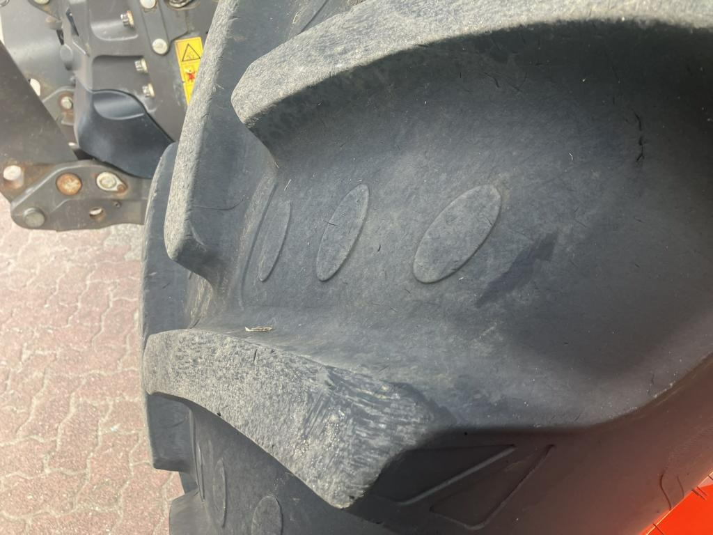 CLAAS AXION 830 CMATIC - Трактор: фото 3 CLAAS AXION 830 CMATIC - Трактор: фото 3