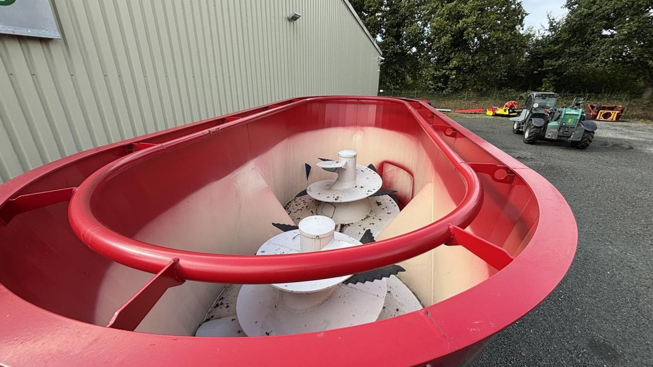 Mayer TRAILEDLINE CLASSIC DUO 16 - Кормораздатчик: фото 2 Mayer TRAILEDLINE CLASSIC DUO 16 - Кормораздатчик: фото 2