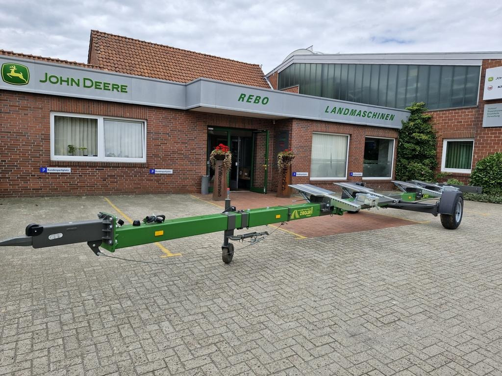 Ziegler JD 622X/722X - Зерноуборочный комбайн: фото 1 Ziegler JD 622X/722X - Зерноуборочный комбайн: фото 1