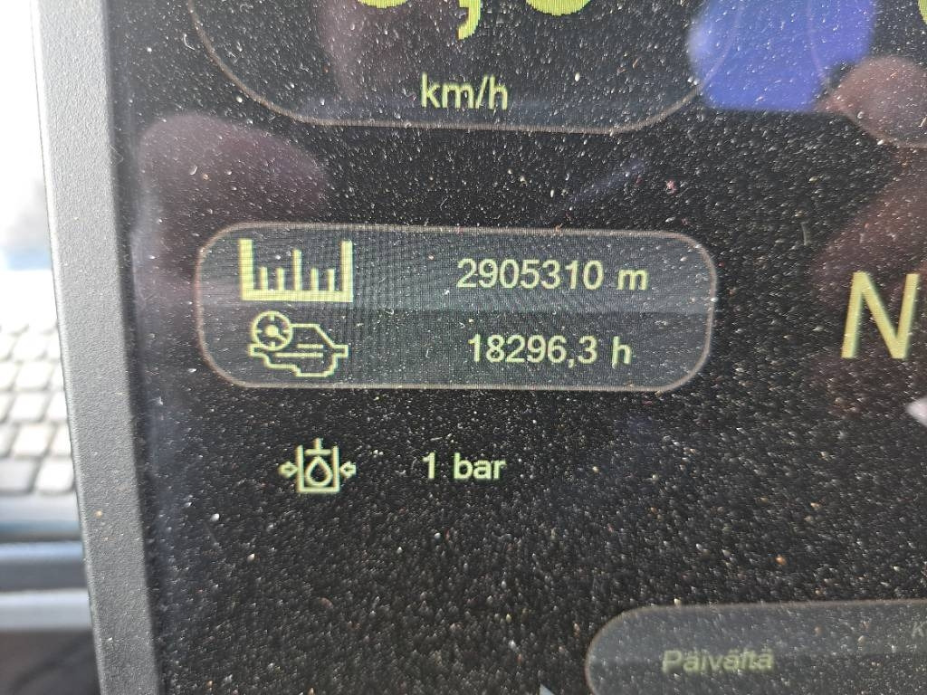 Komatsu 911 - Харвестер: фото 3 Komatsu 911 - Харвестер: фото 3