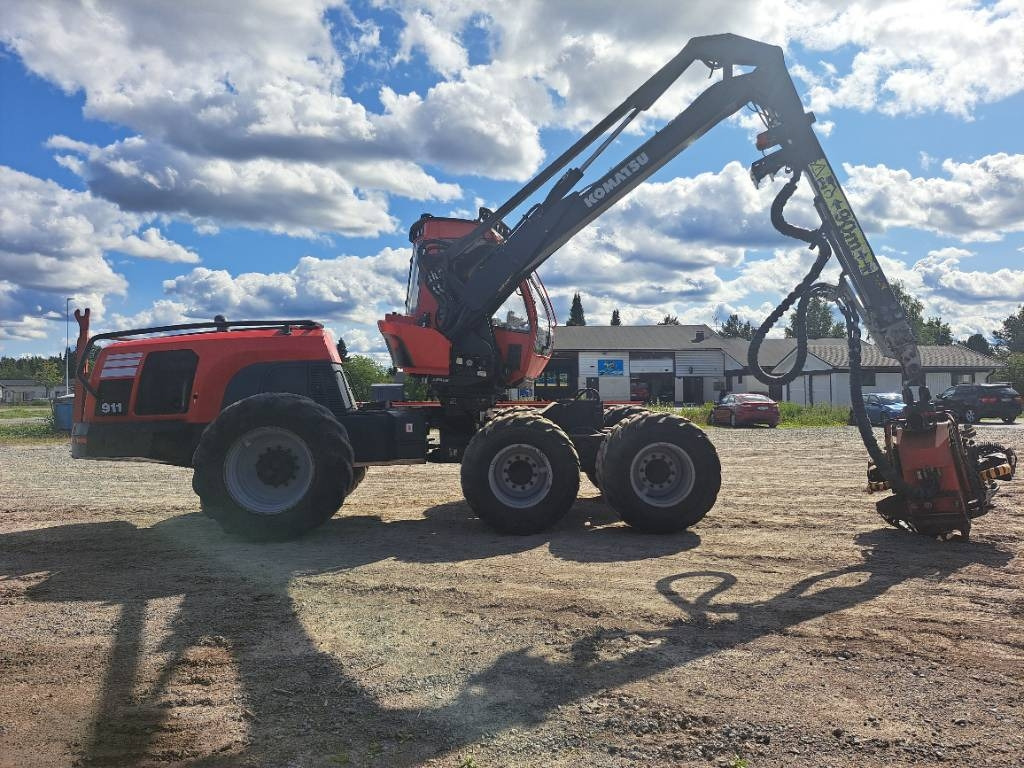 Komatsu 911 - Харвестер: фото 5 Komatsu 911 - Харвестер: фото 5