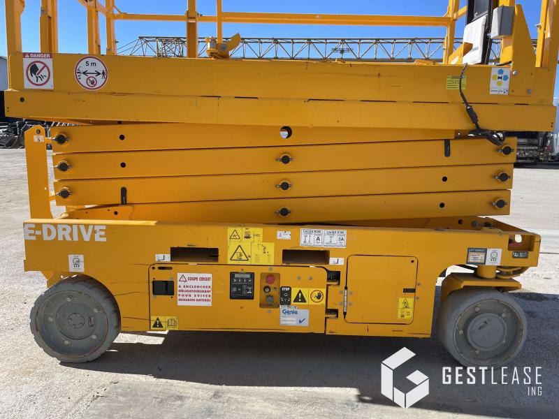 Genie GS-2646 - Ножничный подъемник: фото 3 Genie GS-2646 - Ножничный подъемник: фото 3