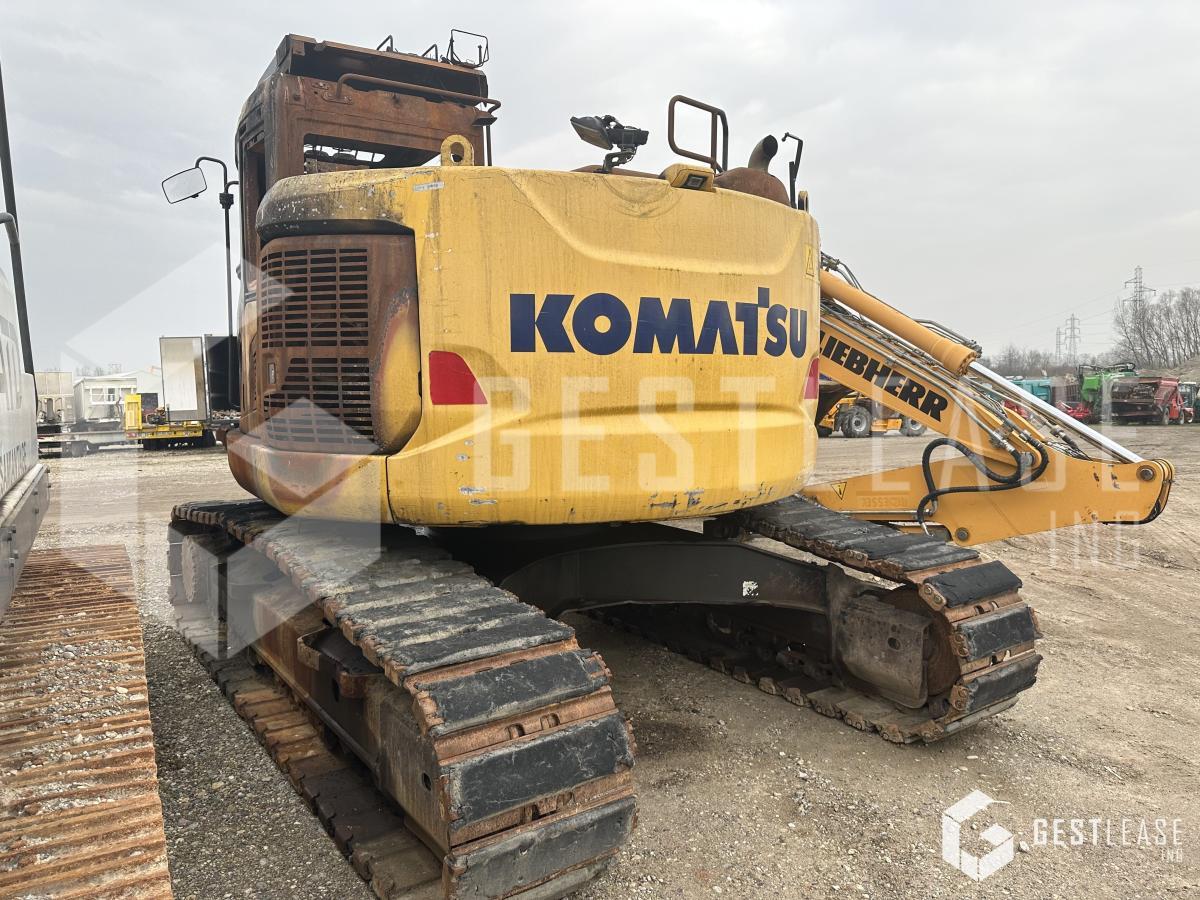 Komatsu PC228USLC-10 - Гусеничный экскаватор: фото 2 Komatsu PC228USLC-10 - Гусеничный экскаватор: фото 2
