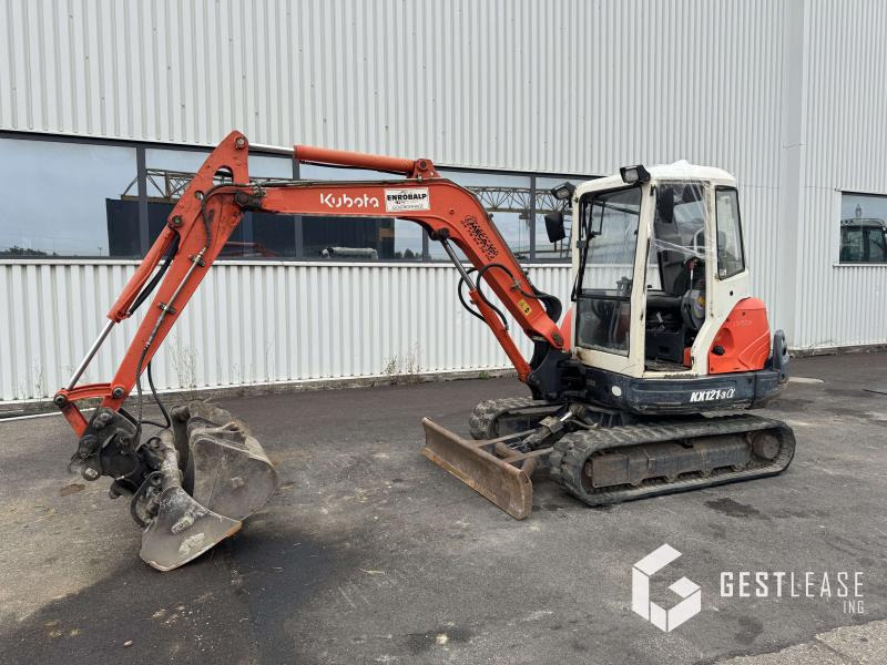 Kubota Series KX 121-3A - Мини-экскаватор: фото 1 Kubota Series KX 121-3A - Мини-экскаватор: фото 1
