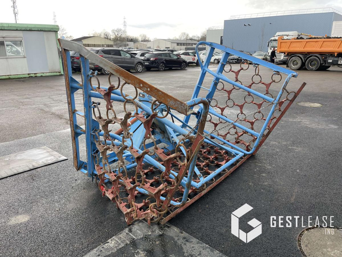 MANDAM 5 M - Луговая борона: фото 4 MANDAM 5 M - Луговая борона: фото 4