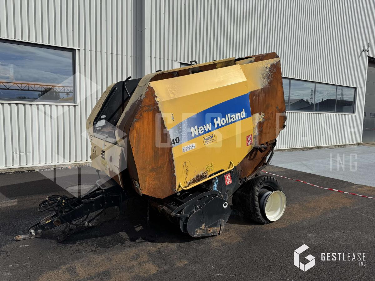 New Holland BR740 - Пресс-подборщик рулонный: фото 1 New Holland BR740 - Пресс-подборщик рулонный: фото 1