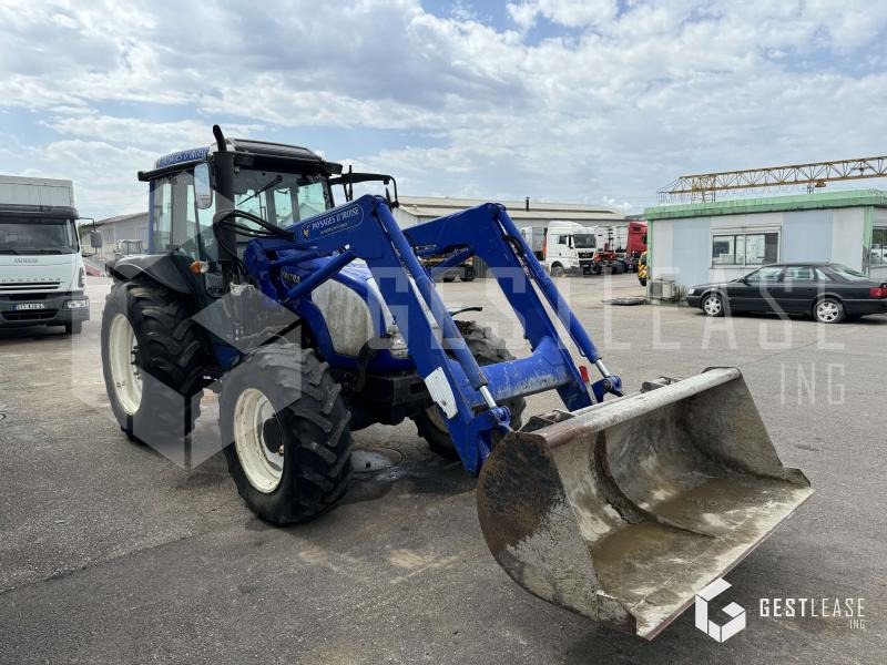 Valtra A72 - Трактор: фото 4 Valtra A72 - Трактор: фото 4