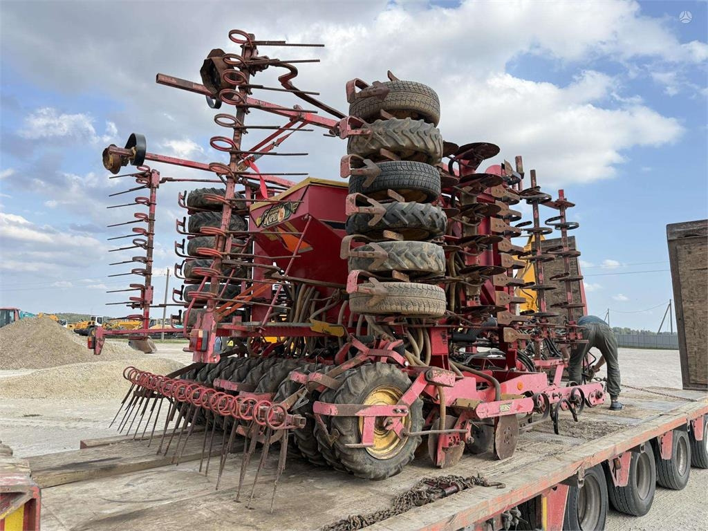Vaderstad Rapid 600 F - Сеялка: фото 4 Vaderstad Rapid 600 F - Сеялка: фото 4