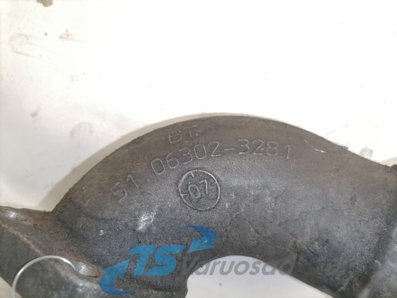 MAN Coolant pipe 51063023281 - Система охлаждения для Грузовиков: фото 3 MAN Coolant pipe 51063023281 - Система охлаждения для Грузовиков: фото 3